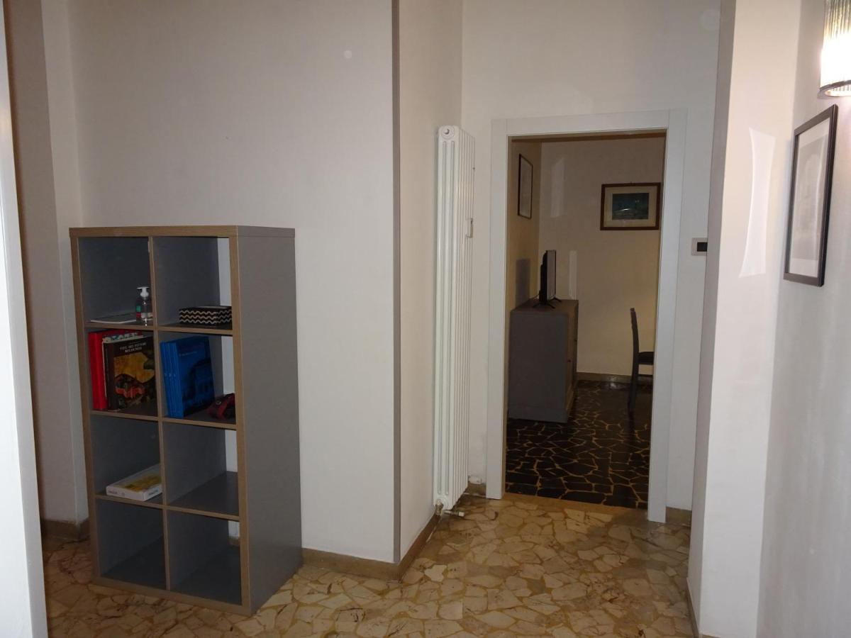 Trilocale Alla Lunetta Apartman Bologna Kültér fotó